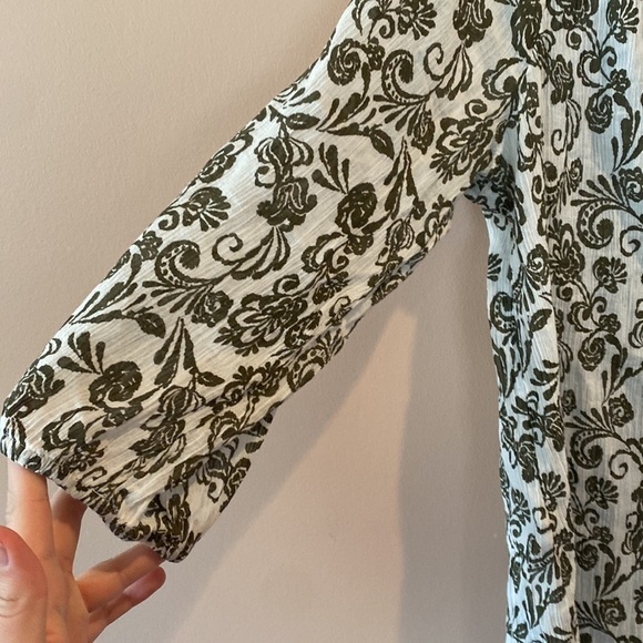 Loft Blouse - Picture 3 of 5